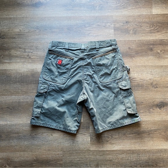 Wrangler Riggs Shorts - Picture 4 of 5